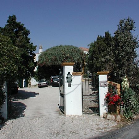 Casa Do Castelo - Turismo De Habitacao Bed & Breakfast Atouguia Da Baleia Exterior photo